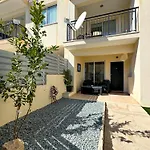 Eden Serenity 1b, Paphos, Pool Apartmán Klorakas