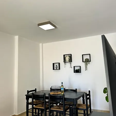 Eden Serenity 1b, Paphos, Pool Klorakas