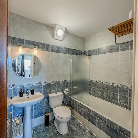 Eden Serenity 1b, Paphos, Pool