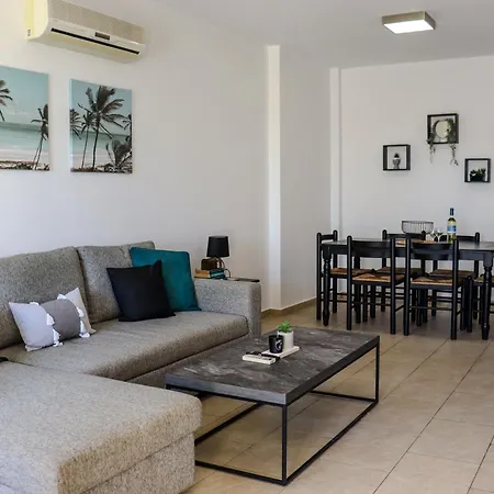 Eden Serenity 1b, Paphos, Pool Appartement Klorakas