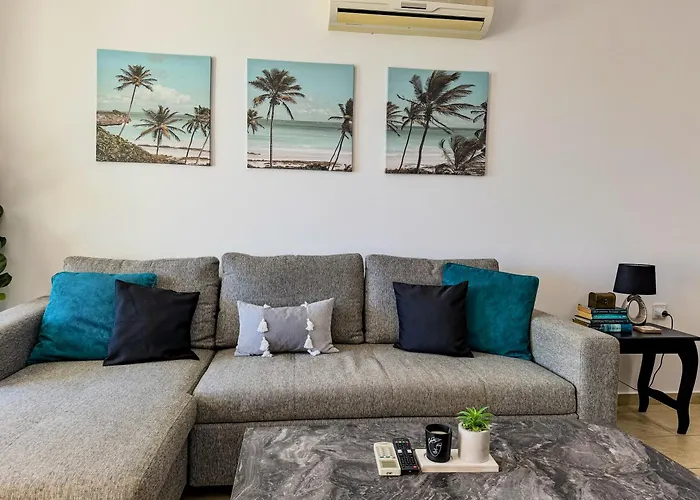 Eden Serenity 1b, Paphos, Pool * Klorakas